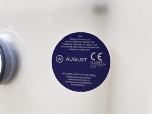 August Latvia sertifikāta uzlīme
